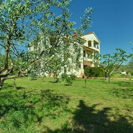 Pinzan Apartment