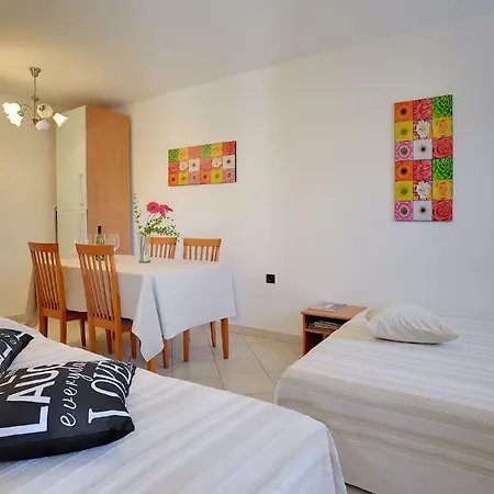 Apartment Pinzan